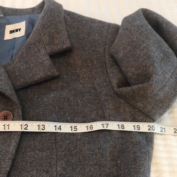 DKNY 100% Wool Blazer Size 12 - Picture 12 of 14